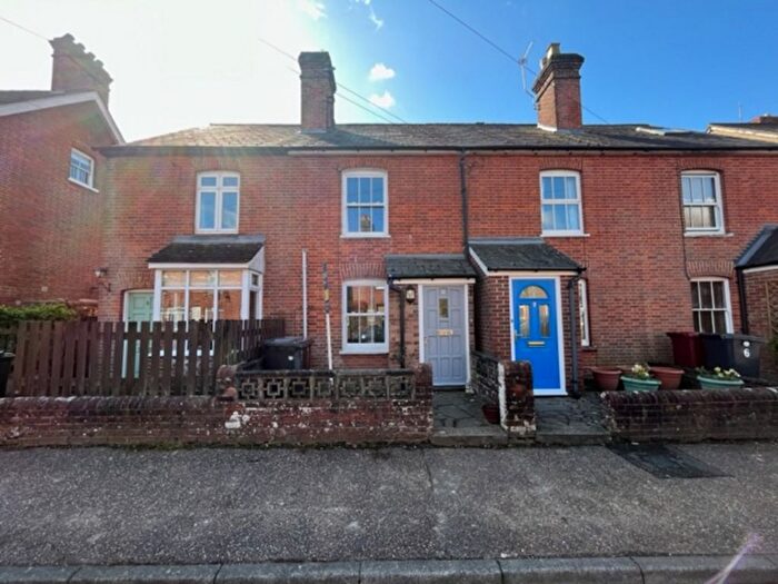 3 Bedroom Terraced House To Rent In Lutener Road, Midhurst, GU29