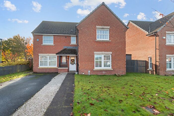 4 Bedroom Detached House For Sale In Blackhill Gardens, Glasgow, G23