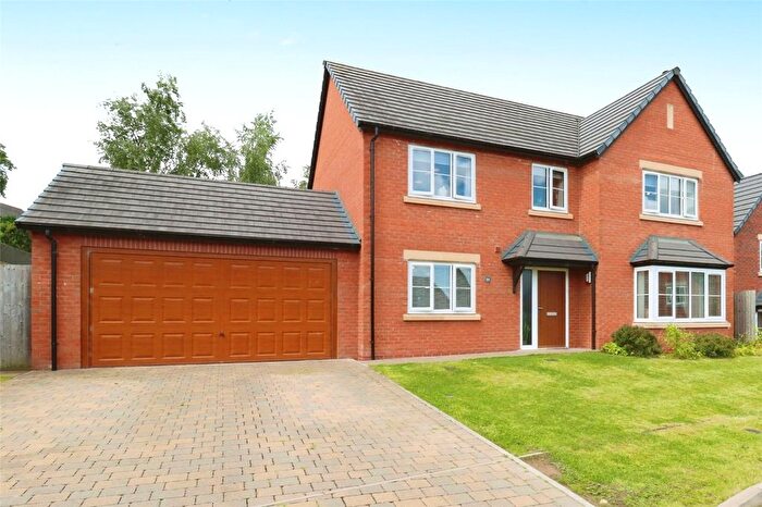 4 Bedroom Detached House For Sale In Kingfisher Way, Morda, Oswestry, Shropshire, SY10