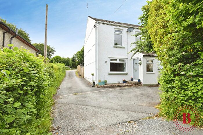 3 Bedroom End Terrace House For Sale In Fairwood Road, Dunvant, Swansea, SA2