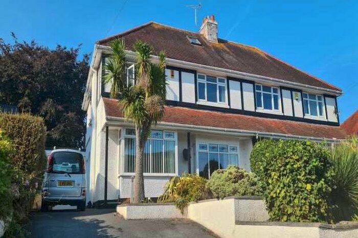 5 Bedroom Property To Rent In Laura Grove, Paignton, TQ3