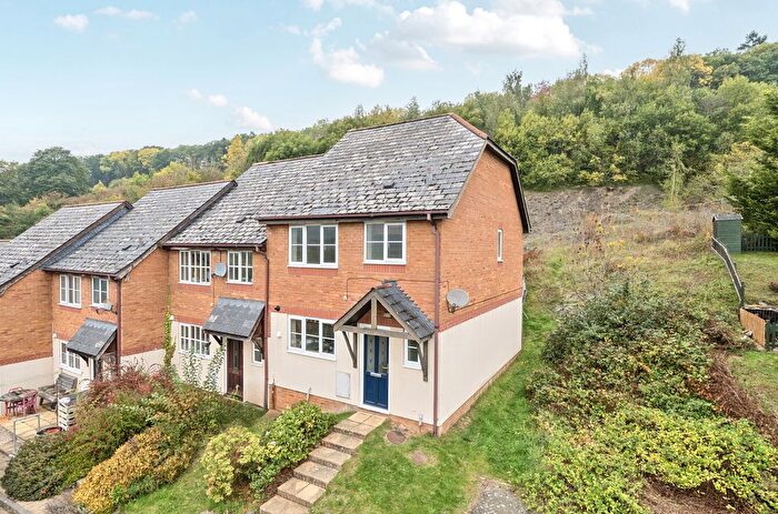 3 Bedroom End Terrace House For Sale In Primrose Drive, Llanllwchaiarn, Newtown, Powys, SY16