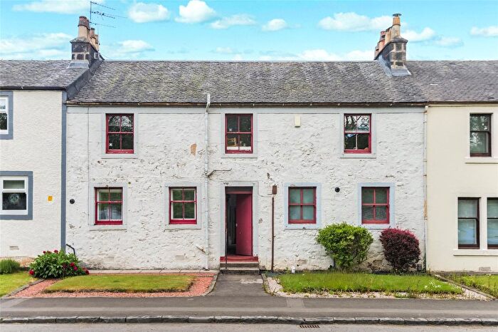 3 Bedroom Flat For Sale In Low Barholm, Kilbarchan, PA10