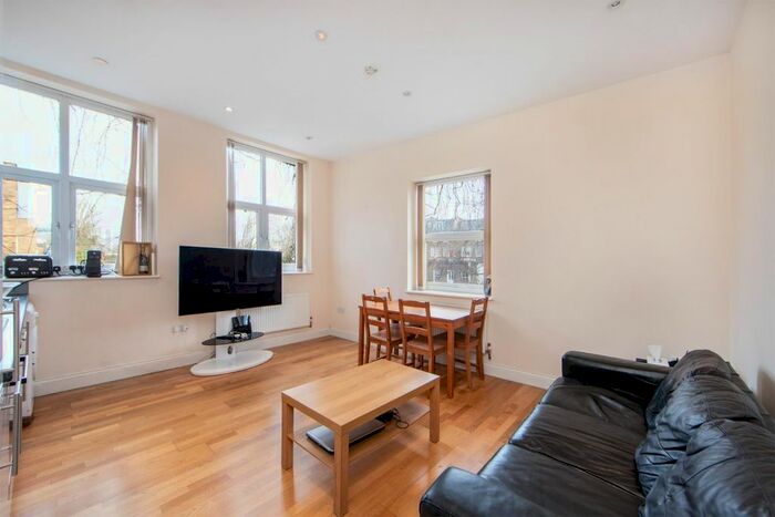 1 Bedroom Flat To Rent In Woodstock Grove, Brook Green, W12
