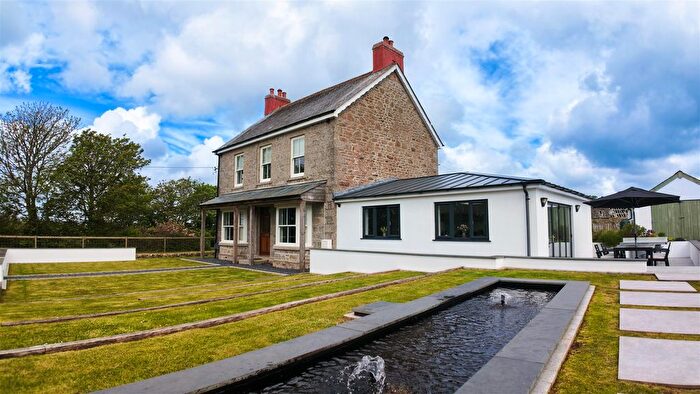 4 Bedroom Detached House For Sale In Wendron, Helston, TR13