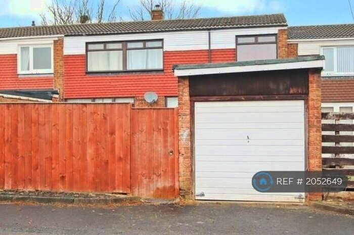 3 Bedroom Terraced House To Rent In Moorside, Washington, NE37