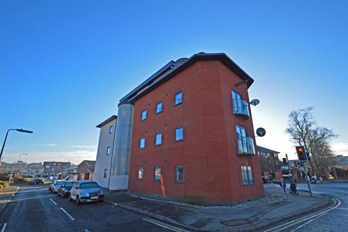 2 Bedroom Apartment To Rent In Brickfield Close, Ipswich, IP2