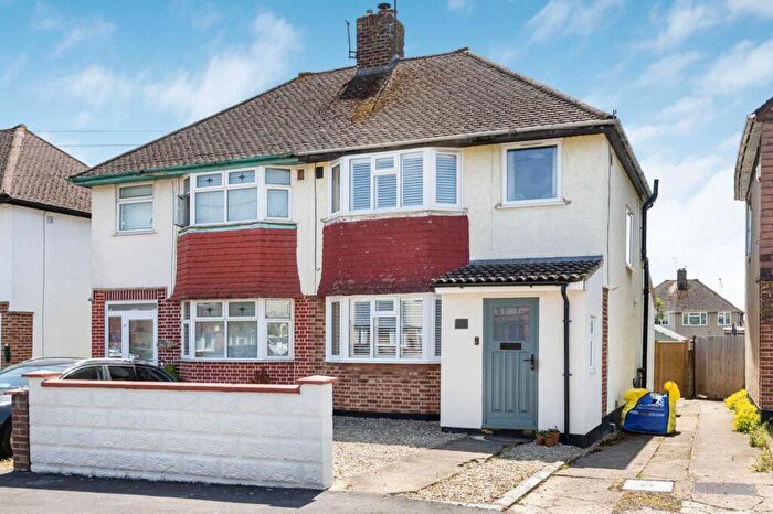 3 Bedroom Semi-Detached House For Sale In Bodley Road, Littlemore, OX4
