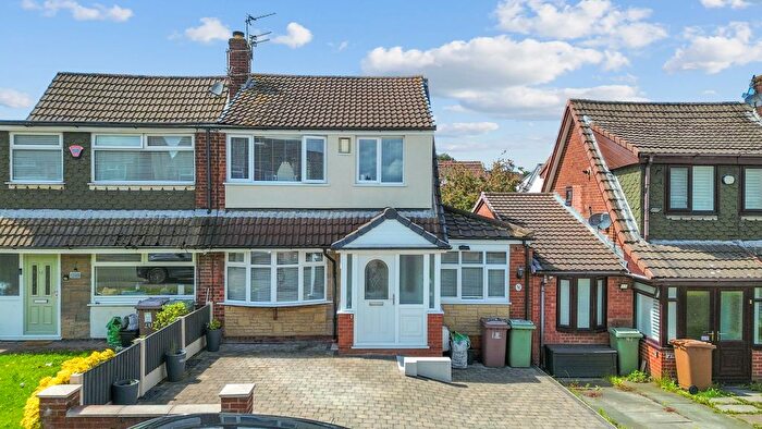 3 Bedroom Semi Detached House For Sale In Sandringham Drive, St. Helens, WA9