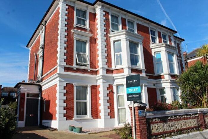 Flat To Rent In College Road, Eastbourne, East Sussex, BN21
