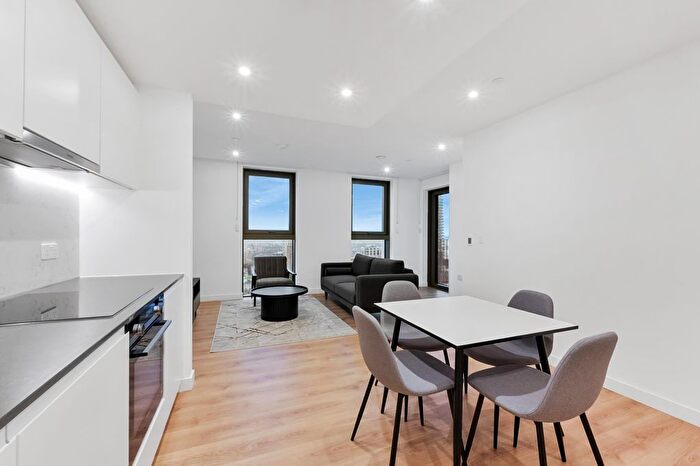 1 Bedroom Flat To Rent In One Thames Quay, Marsh Wall, E14