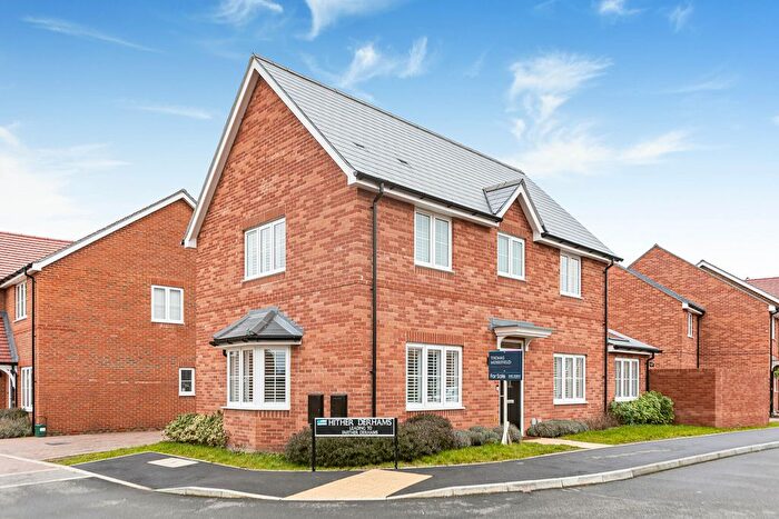 3 Bedroom Detached House For Sale In Hither Derhams, Benson, OX10