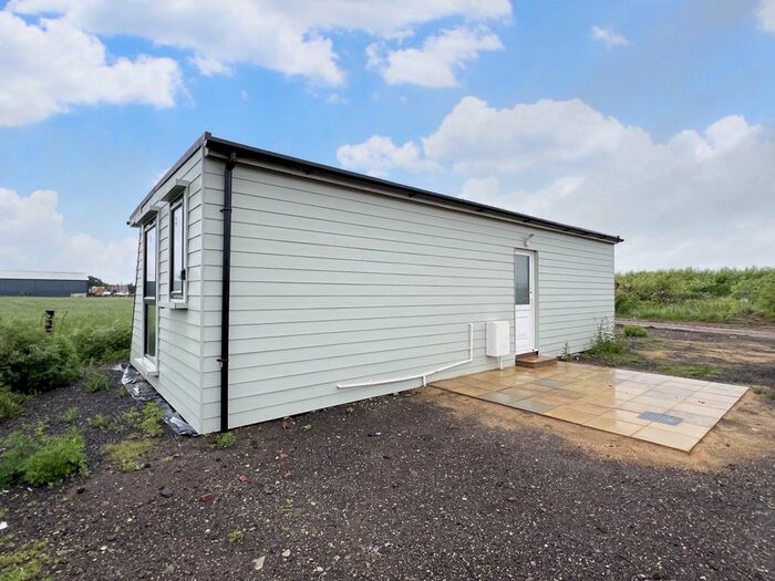 2 Bedroom Bungalow To Rent In Holywell Row, Bury St. Edmunds, IP28