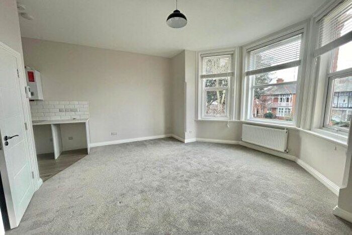 Studio To Rent In Southbourne Road, Bournemouth, BH6