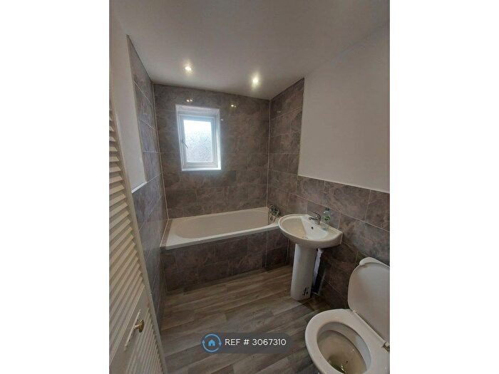 2 Bedroom Terraced House To Rent In Hilton Street, Bury, BL9