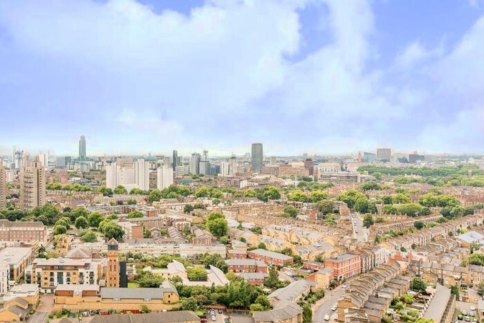 1 Bedroom Flat To Rent In St Gabriel Walk, Elephant And Castle, London, SE1