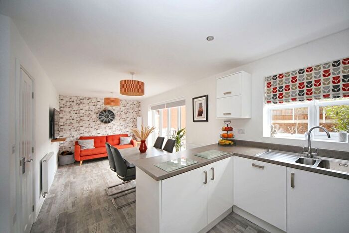 4 Bedroom Detached House For Sale In Range Drive, Standish, WN6