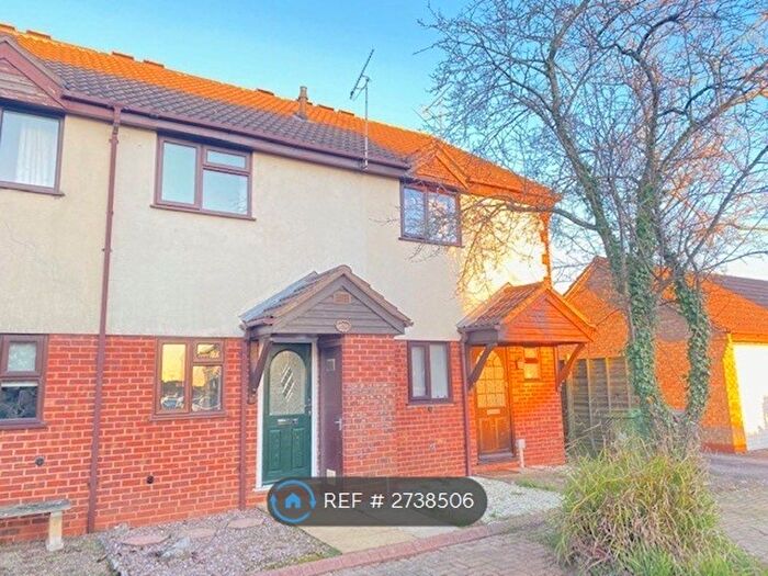 2 Bedroom Terraced House To Rent In Larkspur Road, Worcester, WR5