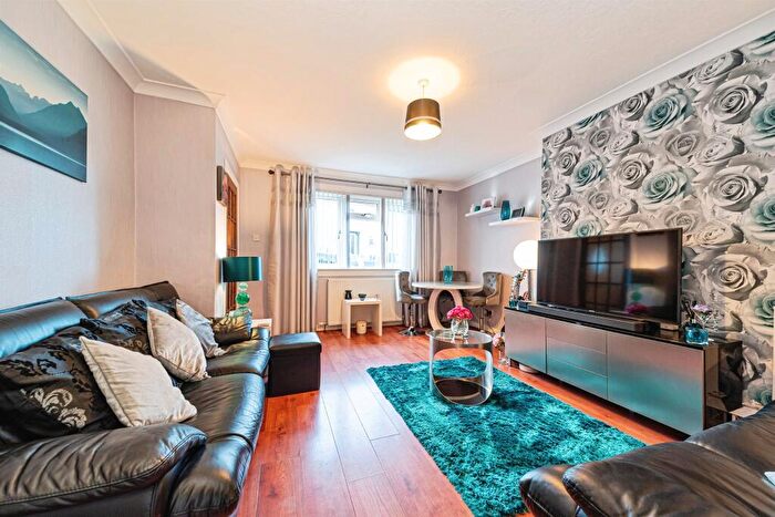 2 Bedroom Terraced House For Sale In Annan Drive, Rutherglen, Glasgow, G73