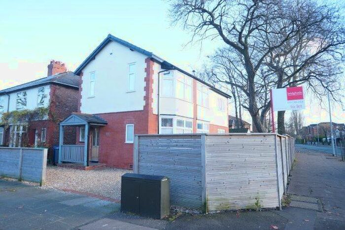 4 Bedroom Detached House To Rent In Galbraith Road, Manchester M20