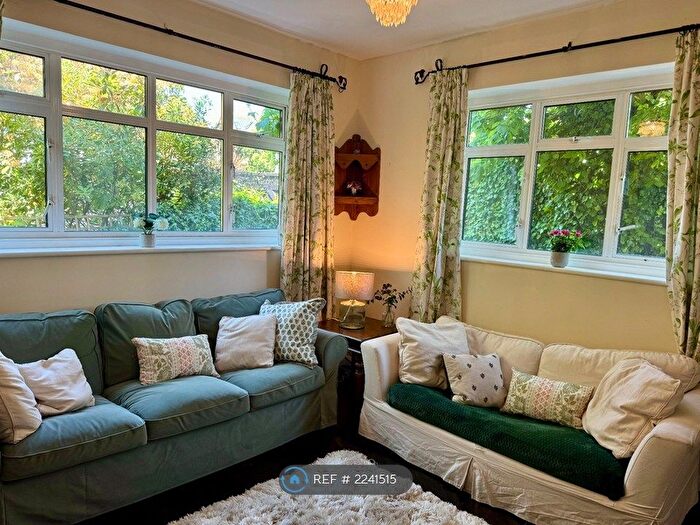 2 Bedroom Semi-Detached House To Rent In Arterberry Road, London, SW20