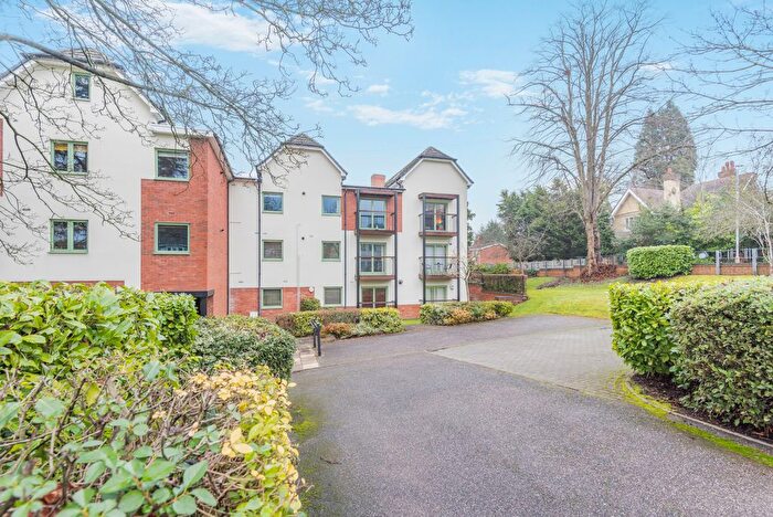 2 Bedroom Flat For Sale In Ref: Gf - Muchall Road, Penn, WV4