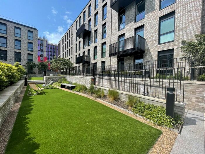 2 Bedroom Apartment To Rent In Atelier, Chapel Street, Salford, Manchester, M3