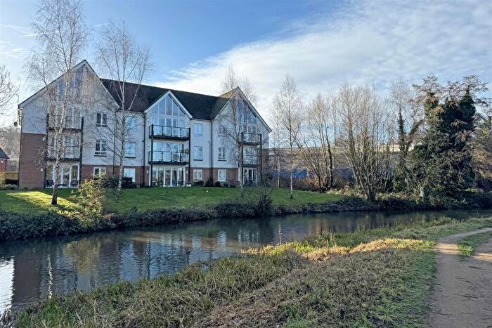 2 Bedroom Apartment For Sale In Godalming **Stunning Riverside Setting**, GU7