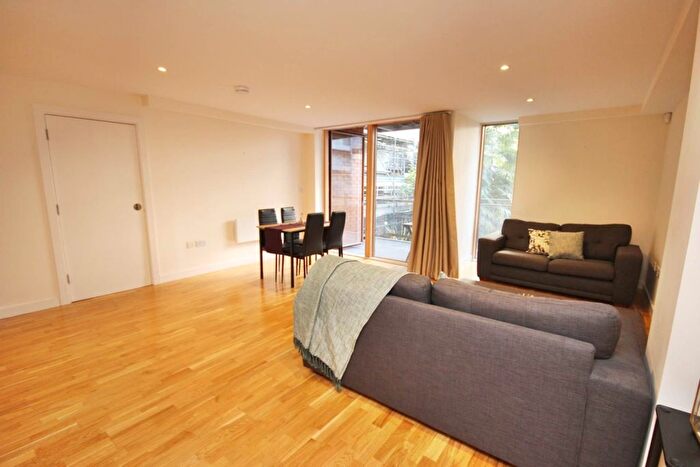 2 Bedroom Flat To Rent In Arundel Street, Manchester, M15