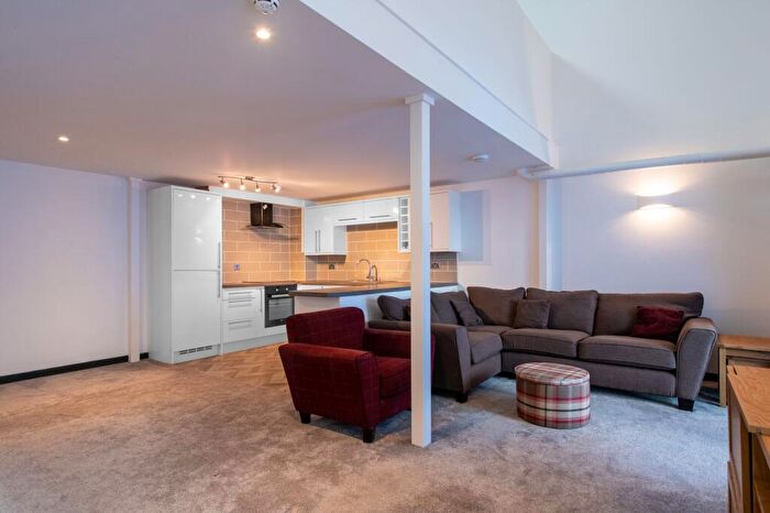 2 Bedroom Flat To Rent In Derby Road, Park West Derby Road, NG7