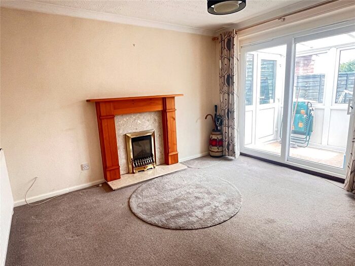 1 Bedroom Bungalow For Sale In Shaw Road, Monkmoor, Shrewsbury, Shropshire, SY2