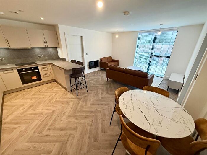 2 Bedroom Apartment To Rent In Weavers House, Castleward Boulevard, Derby, DE1