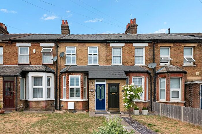 3 Bedroom Terraced House For Sale In Yeading Fork, Hayes, UB4