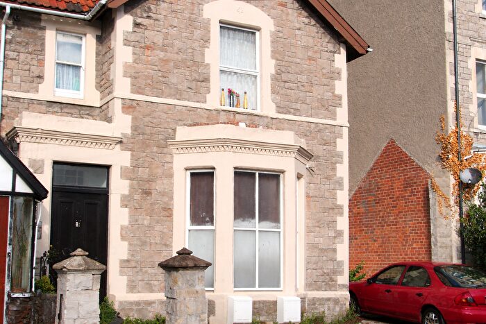 2 Bedroom Flat To Rent In George Street, Weston-Super-Mare, BS23