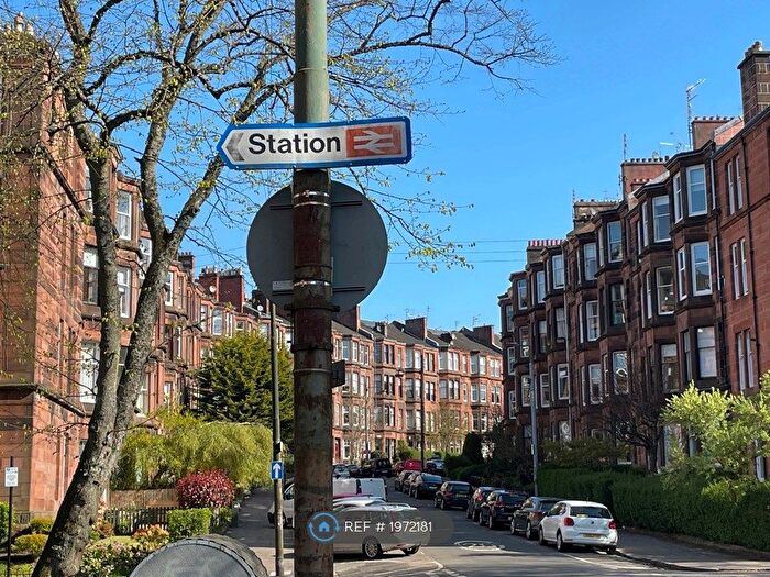 2 Bedroom Flat To Rent In Dudley Drive, Glasgow, G12