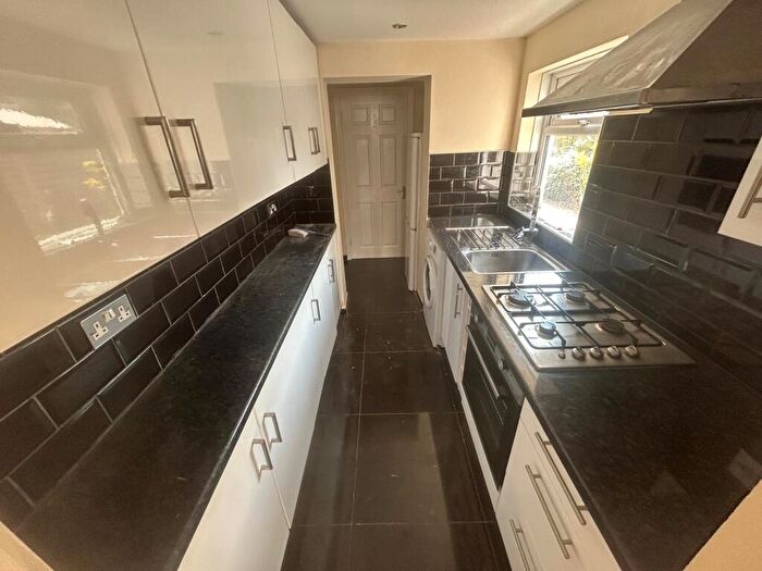 2 Bedroom Semi Detached House To Rent In Newbury Road, Shortlands, Bromley, BR2