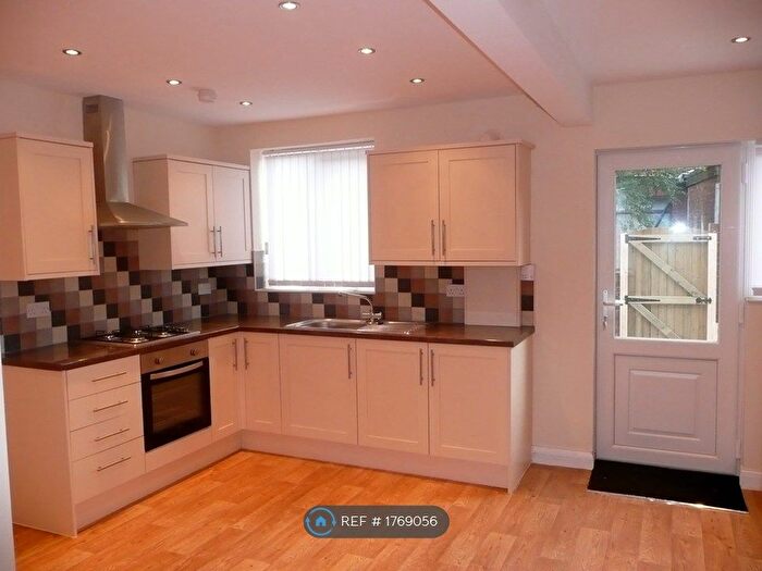 2 Bedroom Terraced House To Rent In Brown Street, Salford, M6