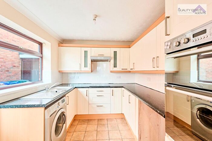 2 Bedroom Bungalow For Sale In Java Crescent, Trentham, Stoke-On-Trent, ST4