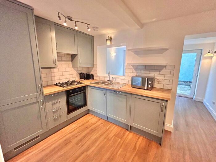 4 Bedroom Terraced House To Rent In Hanover Terrace, Brighton, BN2