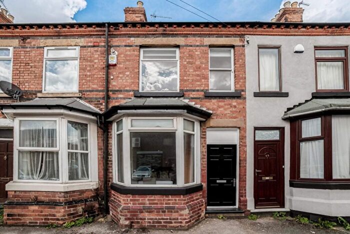 4 Bedroom Terraced House To Rent In Windsor Street, Nottingham, NG9