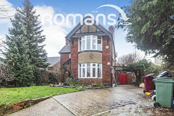 5 Bedroom Detached House To Rent In Circuit Lane, RG30