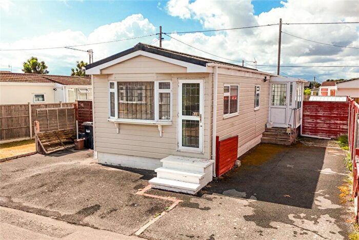 2 Bedroom Park Home For Sale In Solent Road, Naish Estate, Barton On Sea, Hampshire, BH25