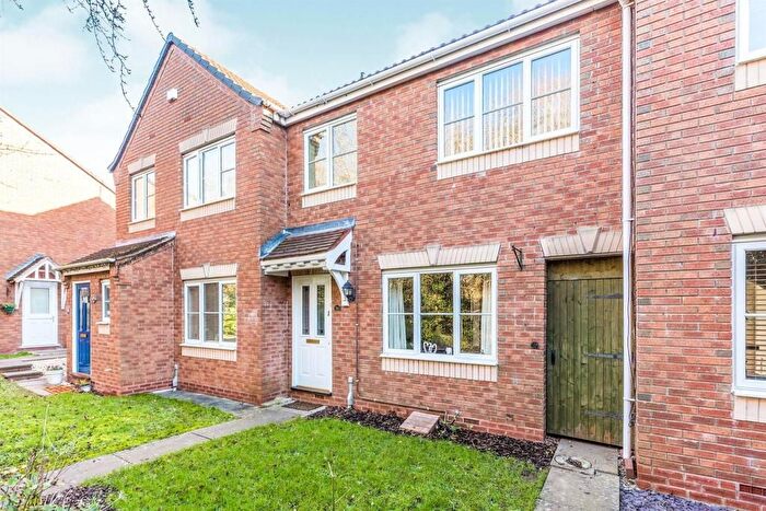 3 Bedroom Terraced House For Sale In Brecon Avenue, Warndon, Worcester, WR4