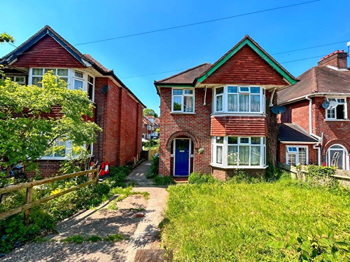 3 Bedroom Detached House To Rent In Desborough Avenue, High Wycombe, HP11