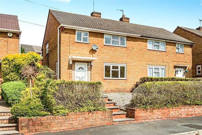 3 Bedroom Semi-Detached House To Rent In Thistlegreen Close, Rowley Regis, West Midlands, B65