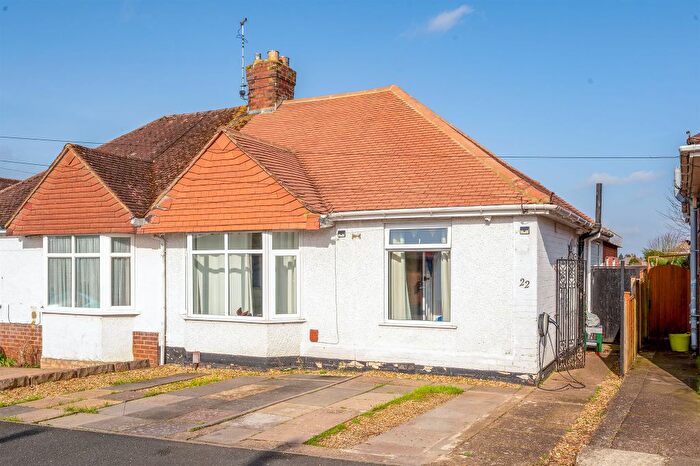 3 Bedroom Semi Detached Bungalow For Sale In Martin Road, Kettering, NN15