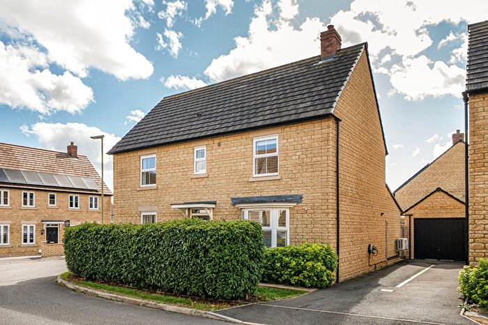 4 Bedroom Detached House For Sale In Blush Crescent, Carterton, Oxfordshire, OX18