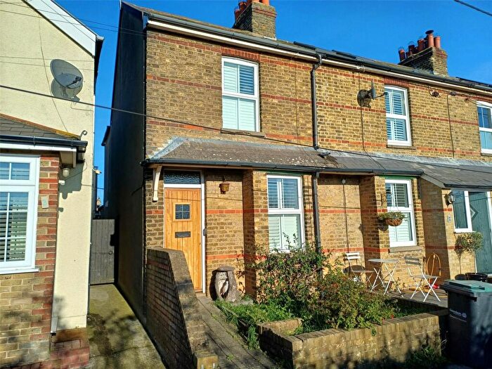 2 Bedroom End Of Terrace House For Sale In Bull Lane, Higham, Rochester, Kent, ME3