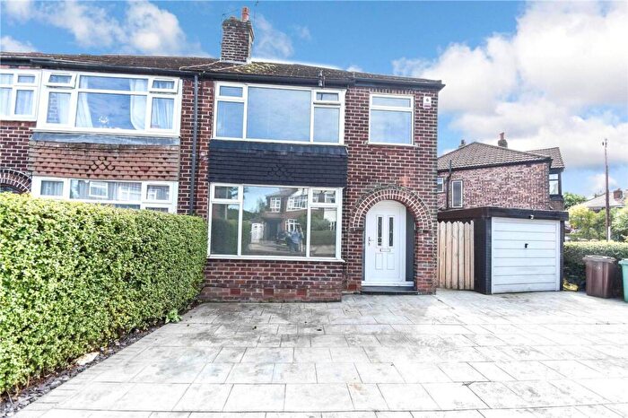 3 Bedroom Semi Detached House For Sale In Swinton Crescent, Bury, BL9