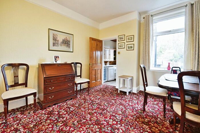 2 Bedroom Terraced House For Sale In Buxton Road, High Lane, Stockport, Greater Manchester, SK6